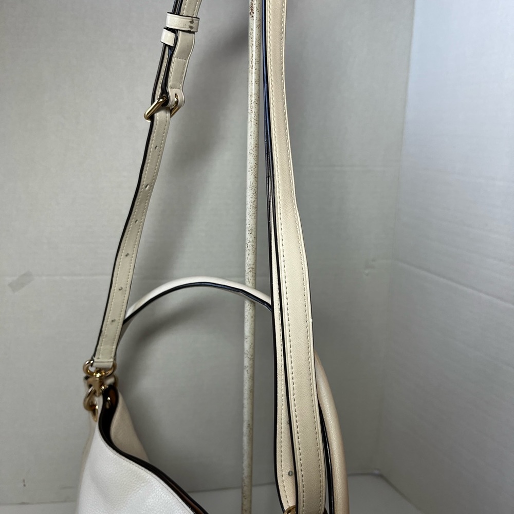 Coach Bag in cream - Picture 4 of 12